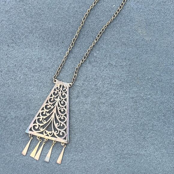 Lisner Pendant Necklace in Gold Tone Metal Mid Century Statement Jewelry Signed - Picture 2 of 16